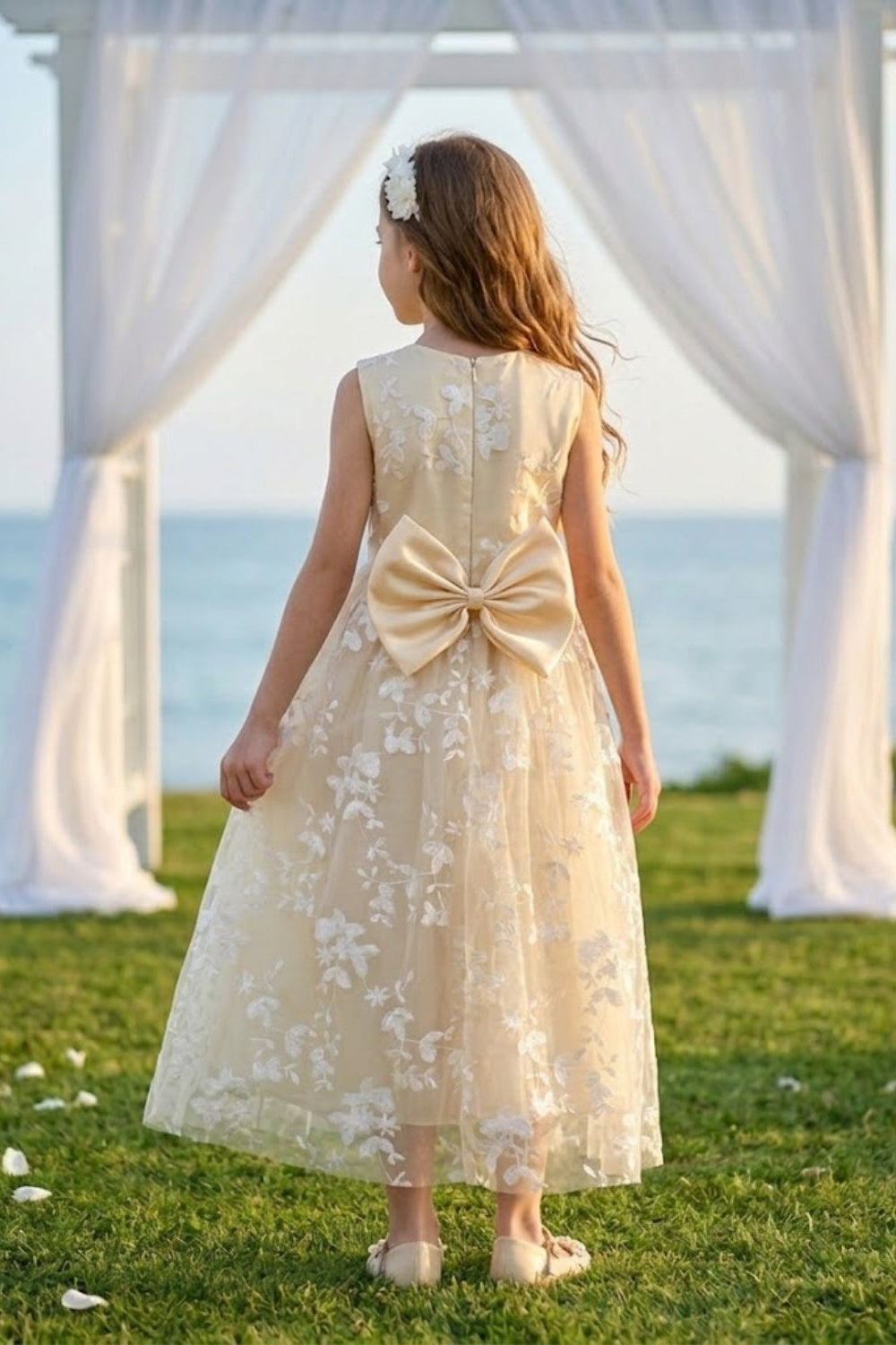 Champagne A Line Round Neck Sleeveless Tulle Flower Girl Dress