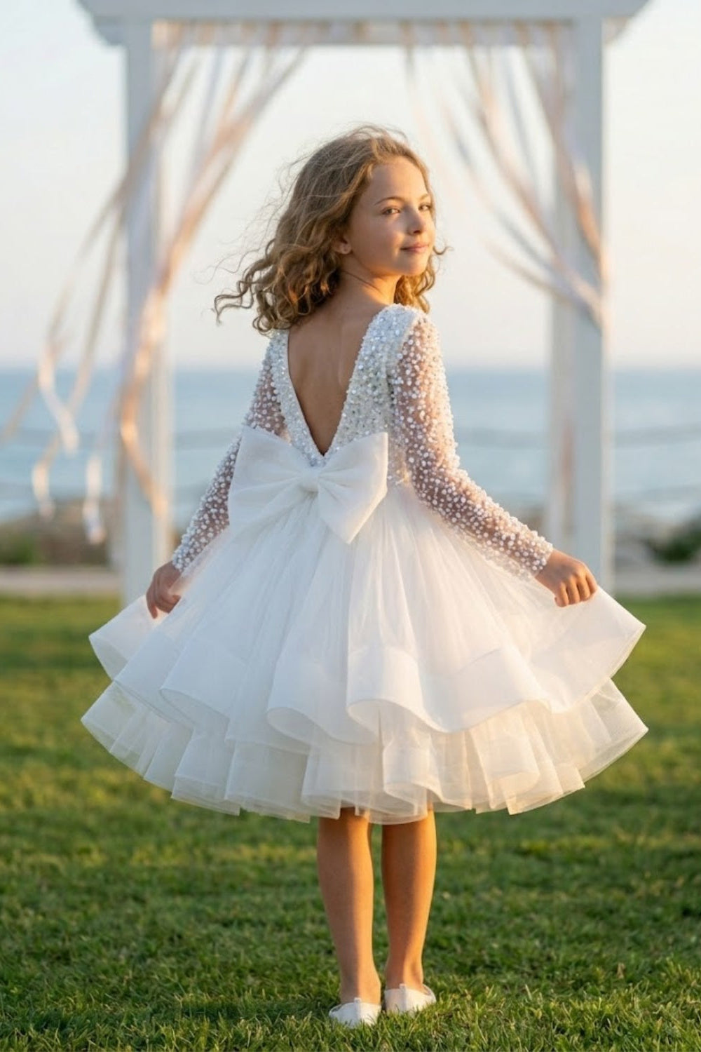 White A Line Round Neck Long Sleeve Pearl Tulle Flower Girl Dress