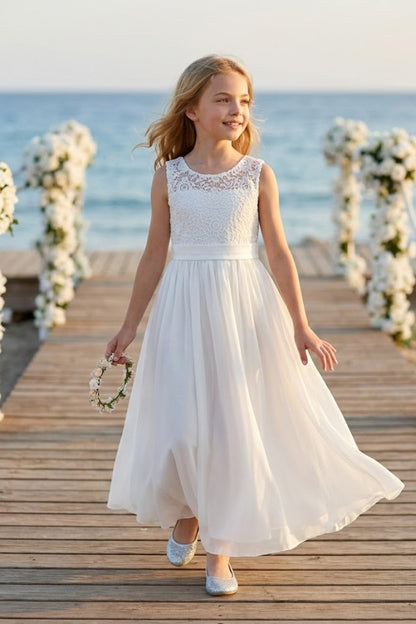 White A Line Round Neck Sleeveless Lace Chiffon Flower Girl Dress