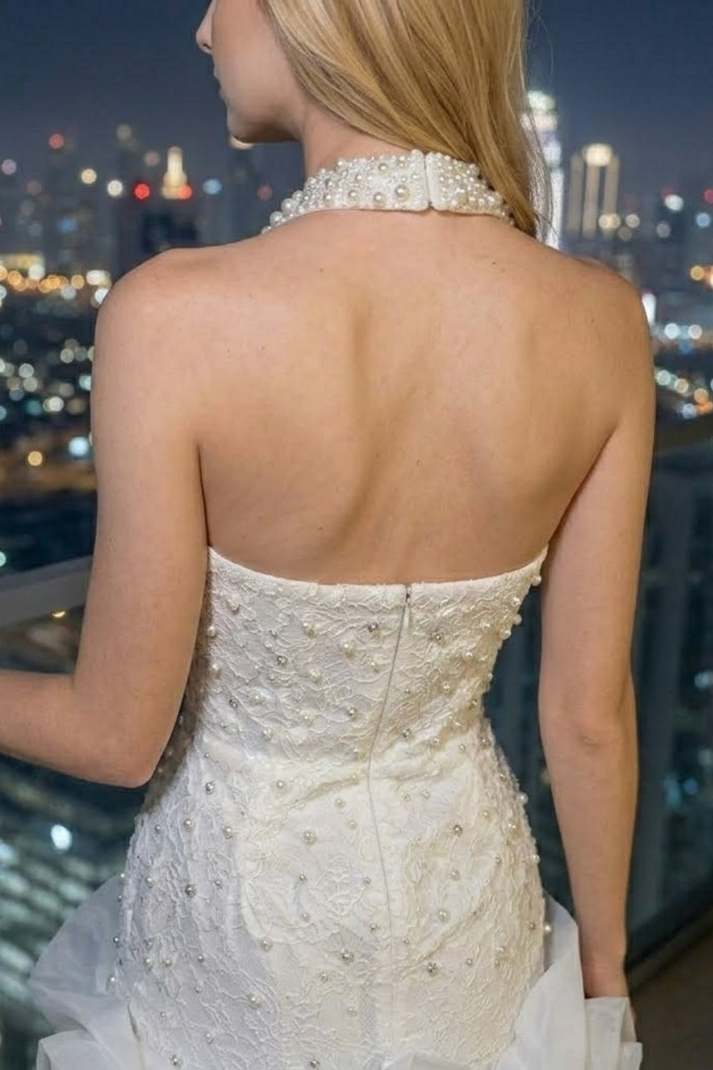 Sparkly White Bodycon Halter Short Homecoming Dress with Ruffles