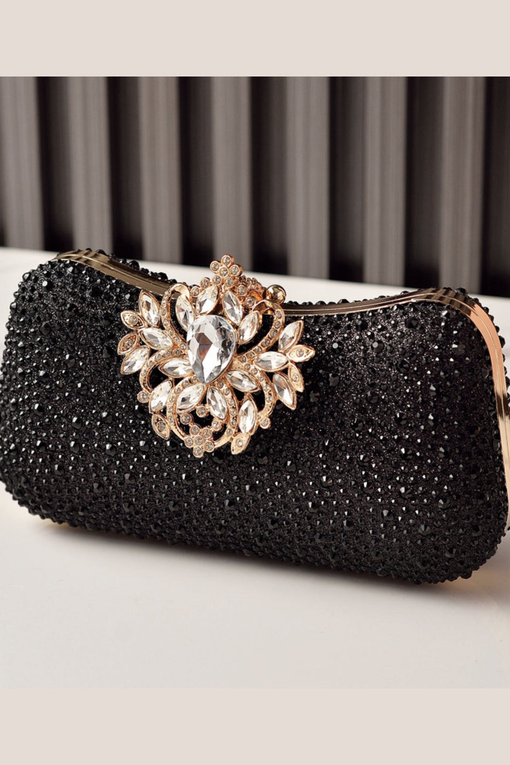 Sparkly Rhinestone Clutch Purse Handbag with Oversized Jewel Clasp