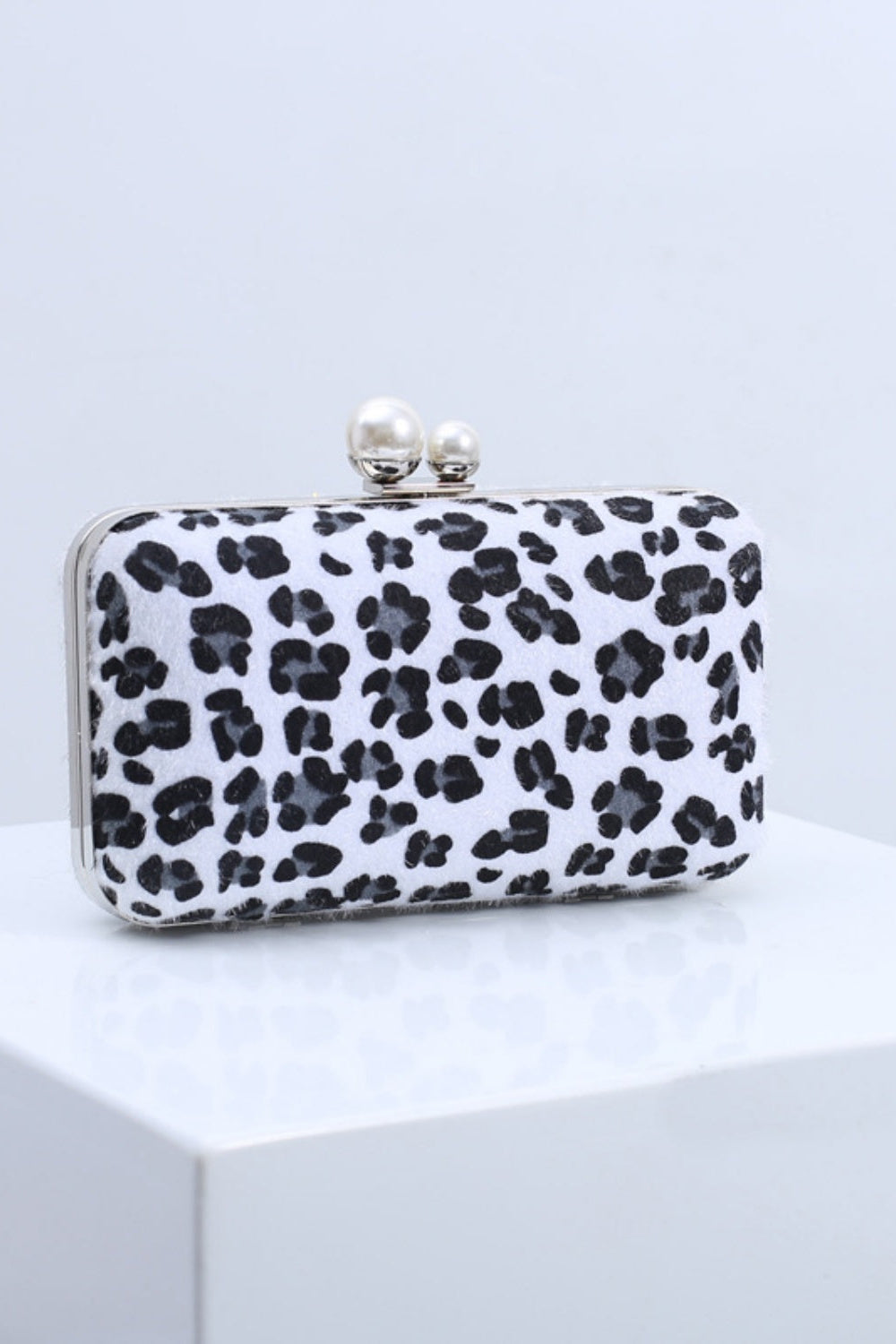 Leopard Print Faux Fur Clutch Purse Handbag with Pearl Clasp