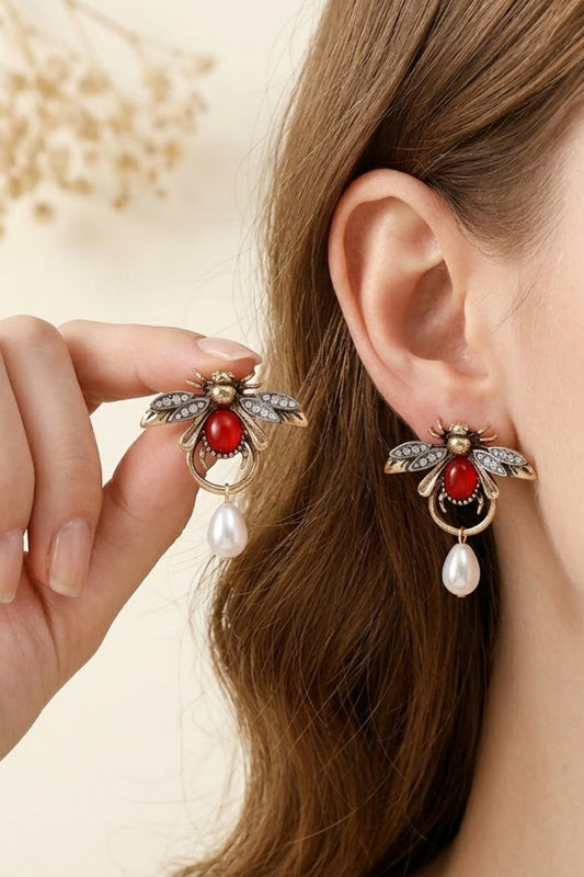 Vintage Bee Pearl Prom Earrings