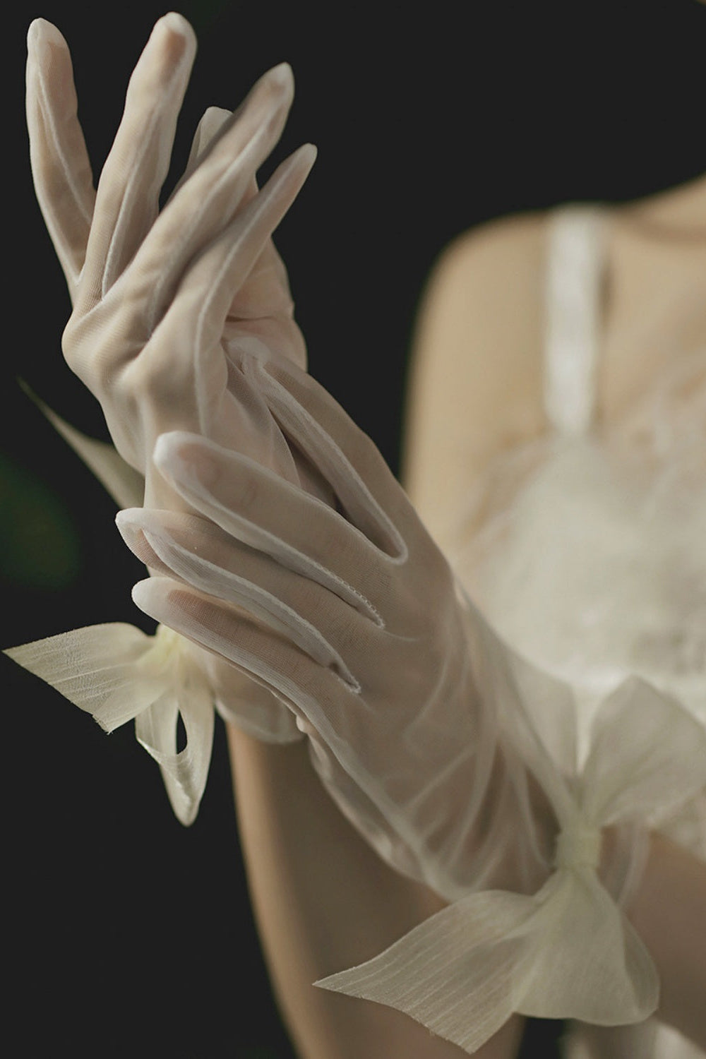 Sheer Short Wedding Gloves with Bowknot